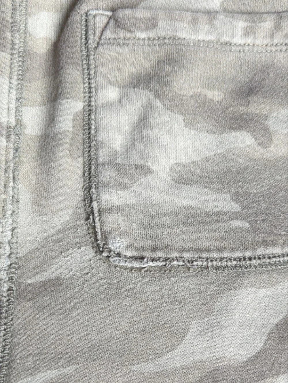 GAP Camo Pull-On Shorts - Olive